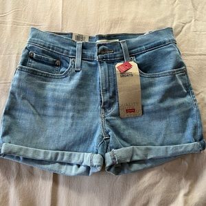 Levi’s sculpt denim shorts